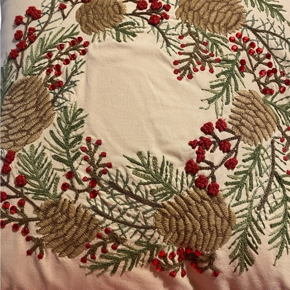 Pottery Barn 2 Tan XL Down Filled Pillows W Christmas Wreath Embroidery Beaded - Picture 14 of 16
